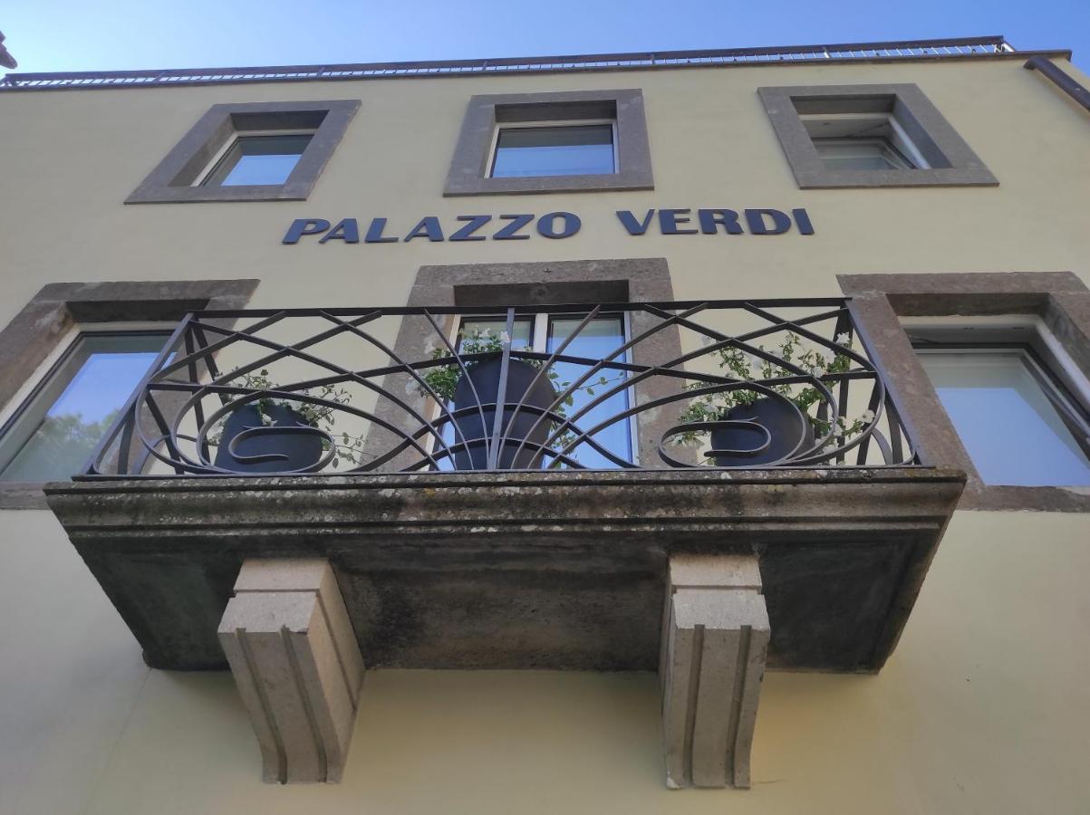 Palazzo Verdi Holiday Viterbe Extérieur photo